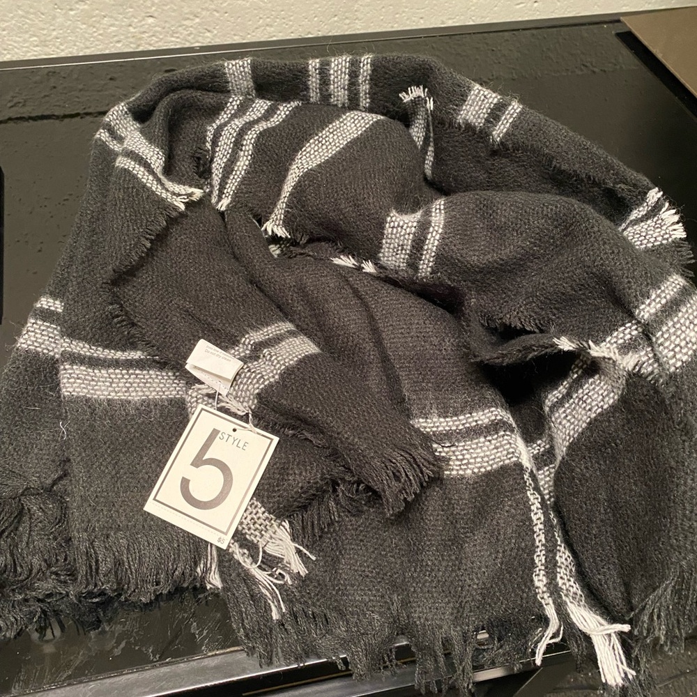 Black Scarf with White Stripes Big Scarf With Fringe Brand Style 5 NEW